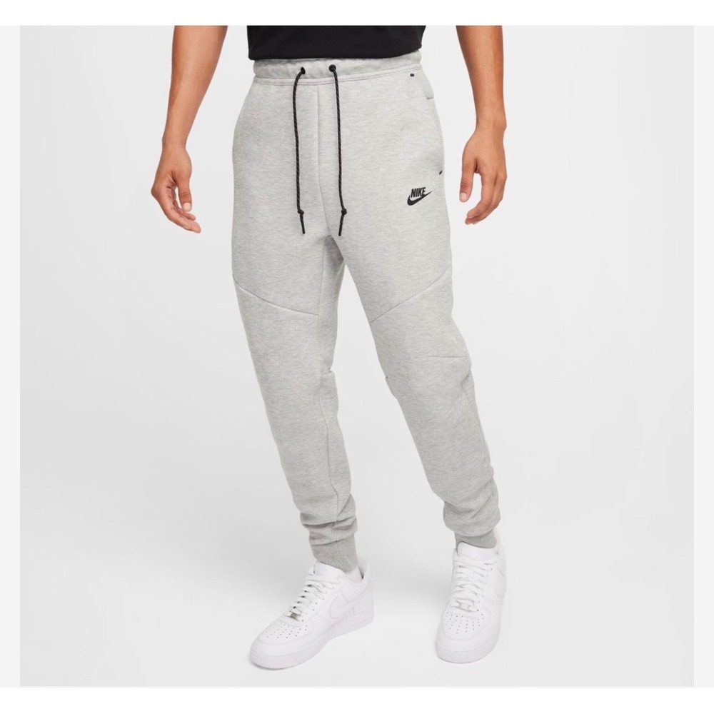 Nike Tech Fleece Joggers Mens Medium Gray Tapered Drawstring Sweatpants